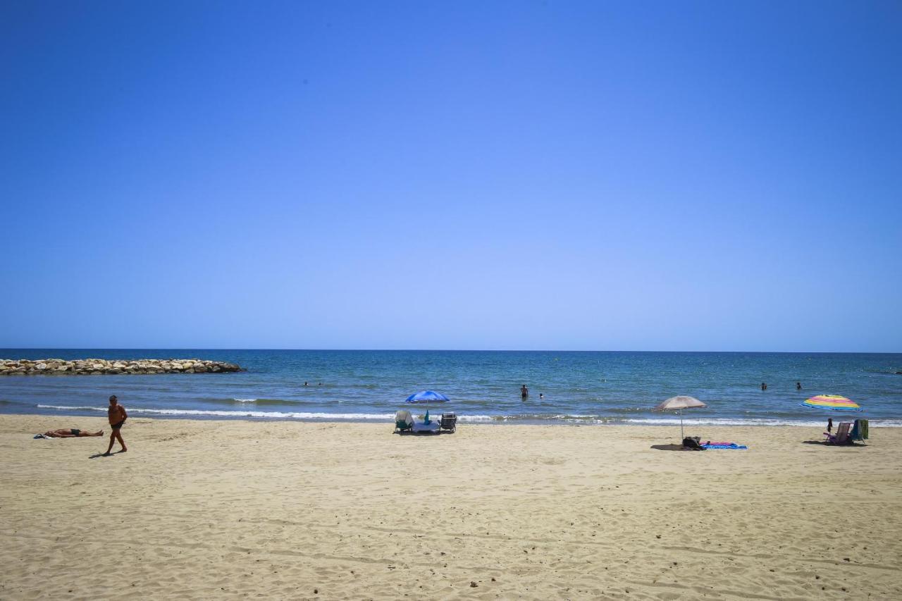 Antares Planet Costa Dorada Apartment Кембрилс Екстериор снимка